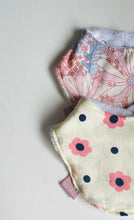 Load image into Gallery viewer, Bandanna bibs