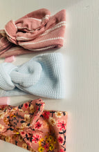 Load image into Gallery viewer, Sophia-Rose headband