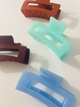 Load image into Gallery viewer, Claw clips